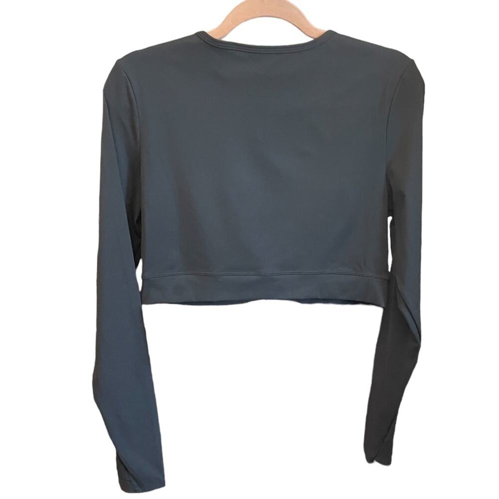 NEW ~ HALARA ~ CLOUDFUL Thumb Hole Crossover Hem Cropped Yoga Sports Top XL - Picture 3 of 5